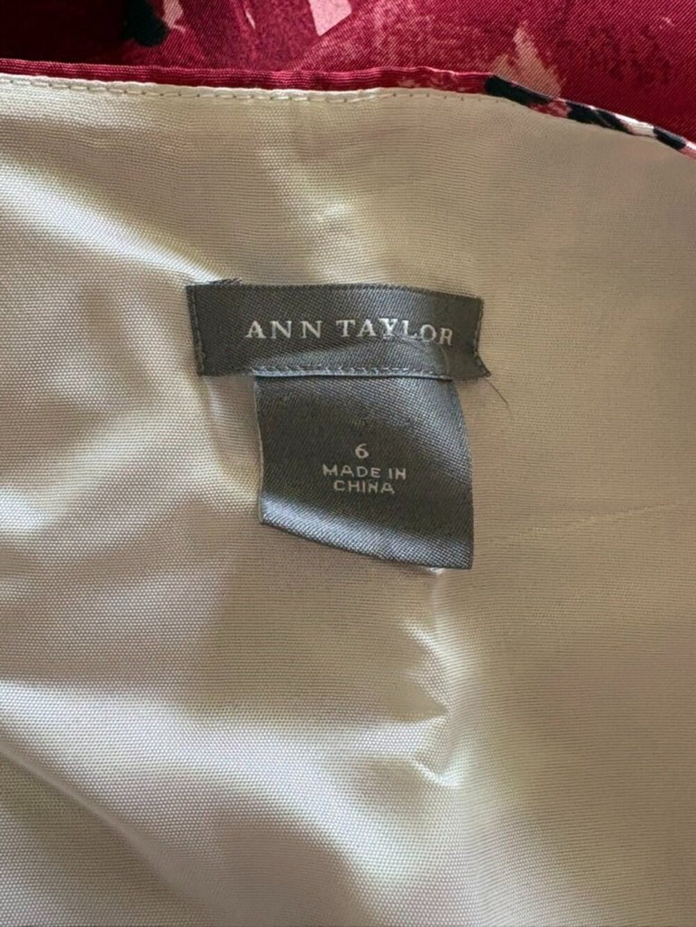 Ann Taylor Silk Poppy Dress Sz 6 - Picture 7 of 8